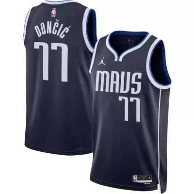 Dallas Mavericks Luka Doncic #77 2022/23 Swingman Jersey Navy for men - Statement Edition - uafactory